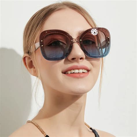 oversized women's sunglasses